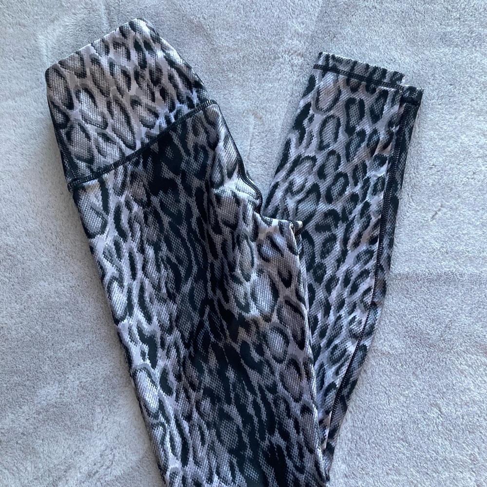 Leopard Print Workout Leggings